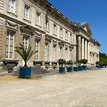 La Petite Maison
