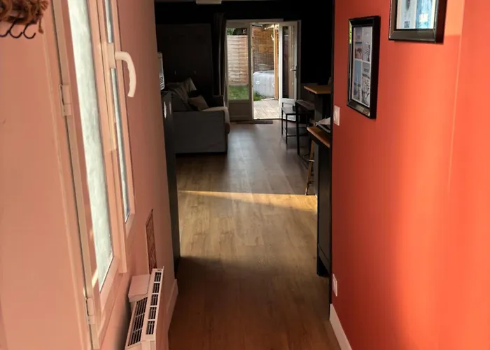 La Petite Maison Ferienhaus Arsy